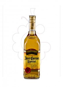 cuervo-tequila-reposado-dorada